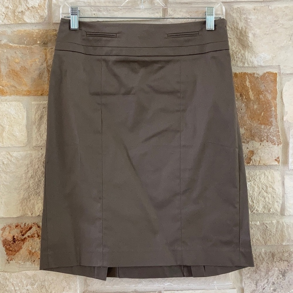 Taupe pencil skirt